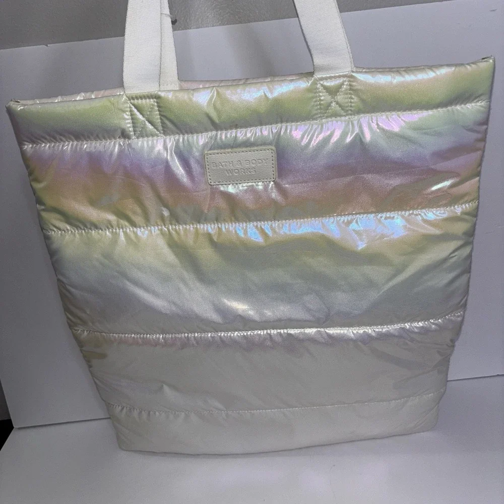 Bath & Body Works Iridescent White Puffer Tote Bag From 2023 Black Friday VIP